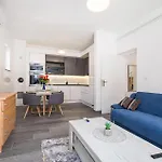 Ferienhaus Lovely Home In Murvica