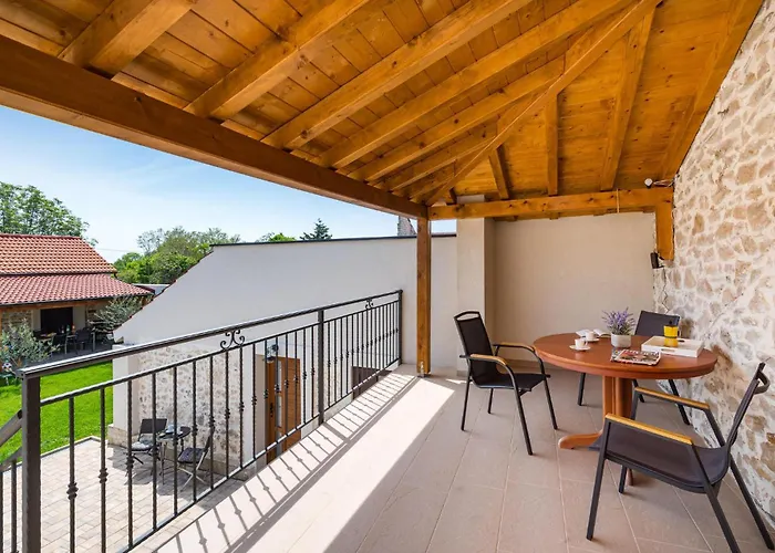 6 Bedroom In Vakantiehuis *