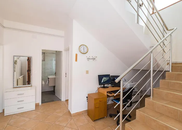 6 Bedroom In * Murvica (Policnik)