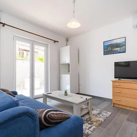 Ferienhaus Pet Friendly In With Kitchen *